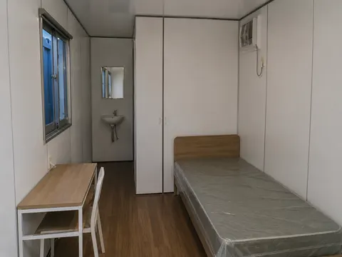 Akomodasi & Ritel — additional photo